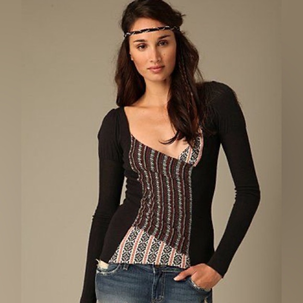 Free People knit long sleeve tribal print wrap sweater top